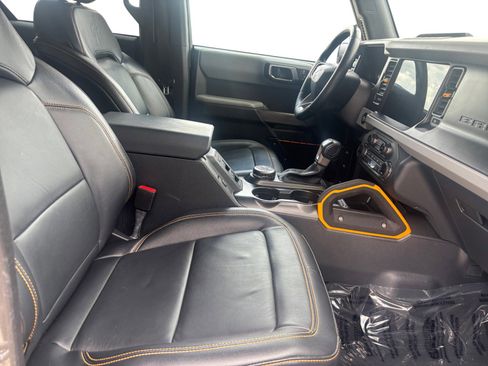 Used 2023 Ford Bronco Badlands AWD/4WD image 15