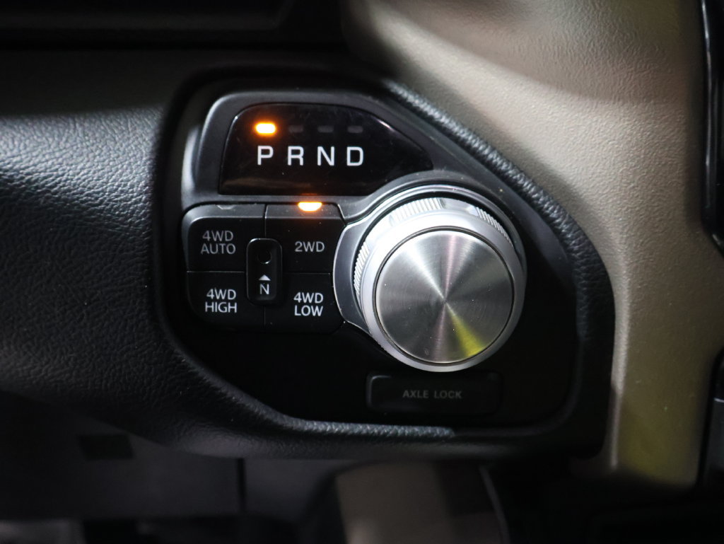 Used 2019 RAM 1500 Laramie AWD/4WD image 35