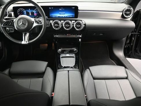 Used 2024 Mercedes-Benz CLA 250 image 27