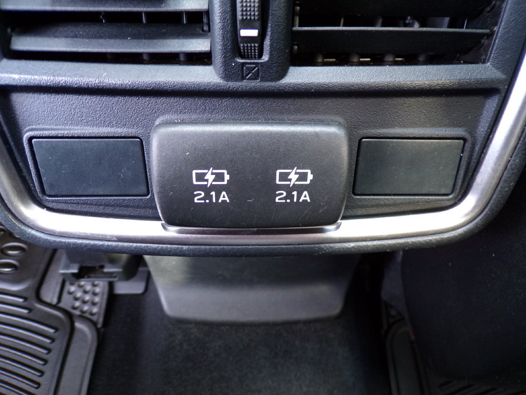 Used 2019 Subaru Forester Premium AWD/4WD image 17