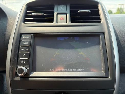 Used 2019 Nissan Versa SV FWD image 17