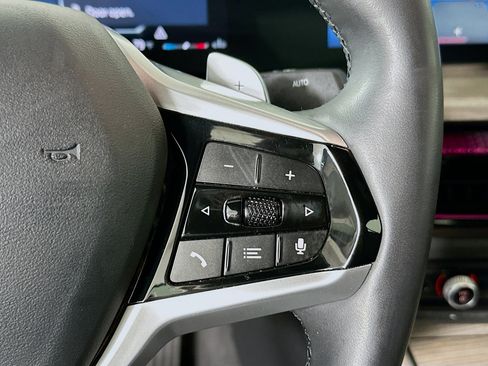 Used 2025 BMW 430i Convertible image 17