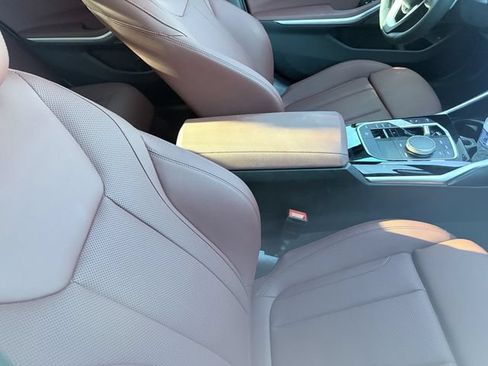 Used 2024 BMW 330i Sedan w/ Premium Package RWD image 5