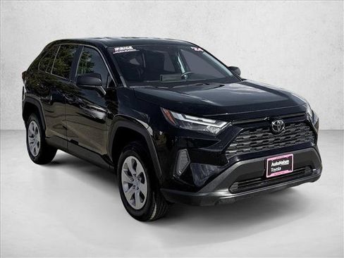 Used 2024 Toyota RAV4 LE image 3