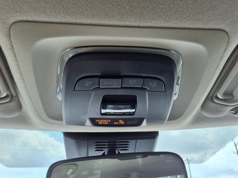 Used 2025 Toyota Corolla LE FWD image 26