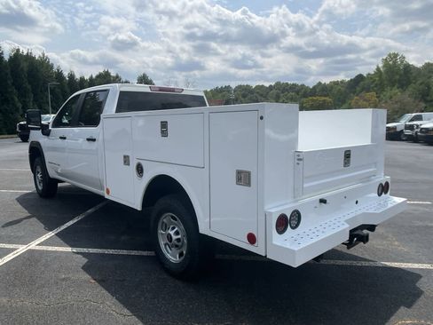New 2024 GMC Sierra 2500 Pro w/ Convenience Package RWD image 7