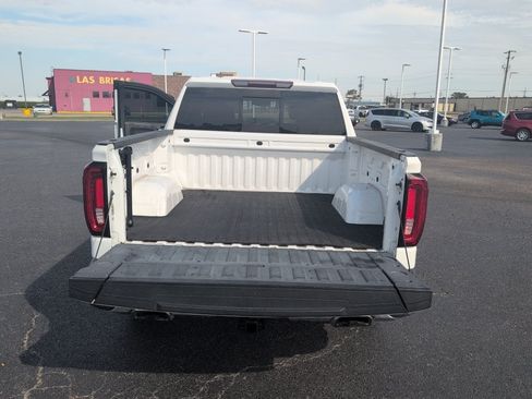 Used 2019 GMC Sierra 1500 SLT AWD/4WD image 13