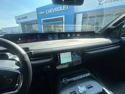 Used 2026 Lincoln Navigator Reserve w/ Jet Appearance Package AWD/4WD image 14