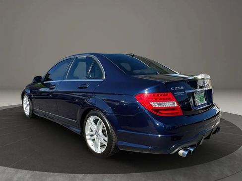 Used 2012 Mercedes-Benz C 250 Sedan image 6