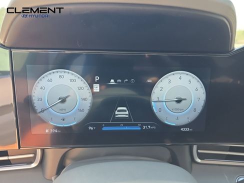 New 2025 Hyundai Elantra SEL image 17