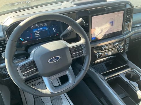 New 2026 Ford F250 Lariat w/ Black Appearance Package AWD/4WD image 26