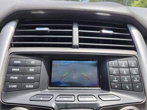 Used 2013 Ford Edge SEL FWD image 9