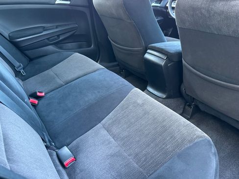 Used 2010 Honda Accord LX-P image 29