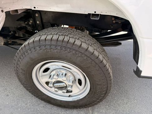 Used 2020 Ford F250 XL w/ Power Equipment Group AWD/4WD image 10