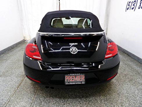 Used 2013 Volkswagen Beetle 2.5 FWD image 5