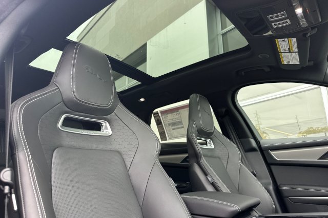 New 2026 Jaguar F-PACE R-Dynamic S AWD/4WD image 15