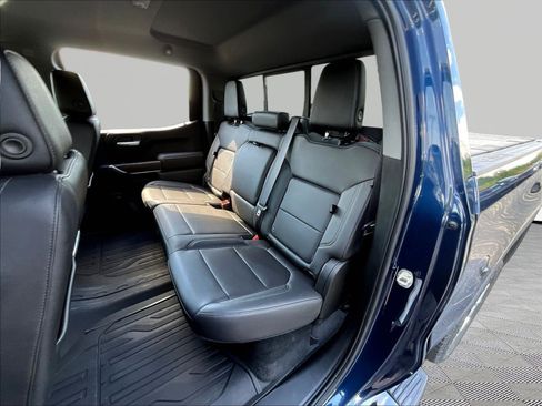 Used 2019 GMC Sierra 1500 SLT w/ SLT Premium Plus Package AWD/4WD image 23