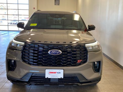 New 2026 Ford Explorer ST w/ Sun And Sound Package image 3