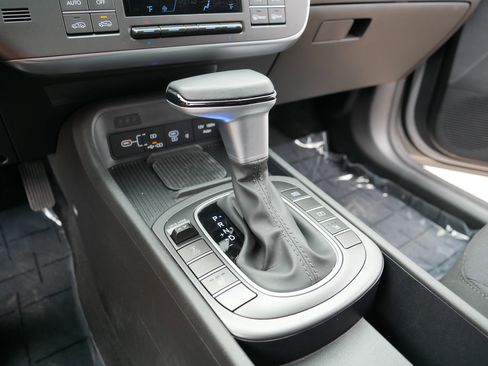 Certified 2026 Hyundai Kona SEL Sport AWD/4WD image 28