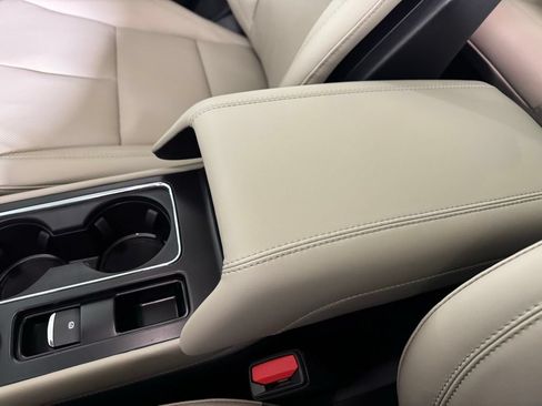 New 2026 Lincoln Corsair Premiere AWD/4WD image 29