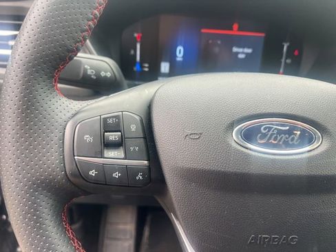 Used 2024 Ford Escape ST-Line w/ Tech Pack #1 AWD/4WD image 24