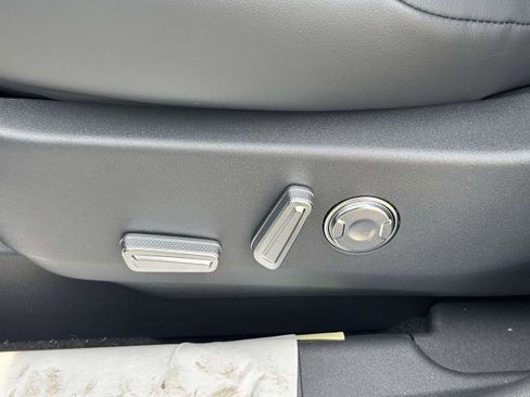 New 2026 Lincoln Nautilus Premier w/ Equipment Group 102A AWD/4WD image 14
