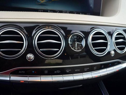 Used 2018 Mercedes-Benz S 560 Sedan image 48