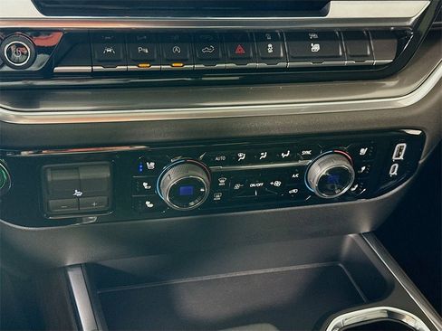 New 2026 Chevrolet Silverado 1500 High Country w/ High Country Premium Package image 11