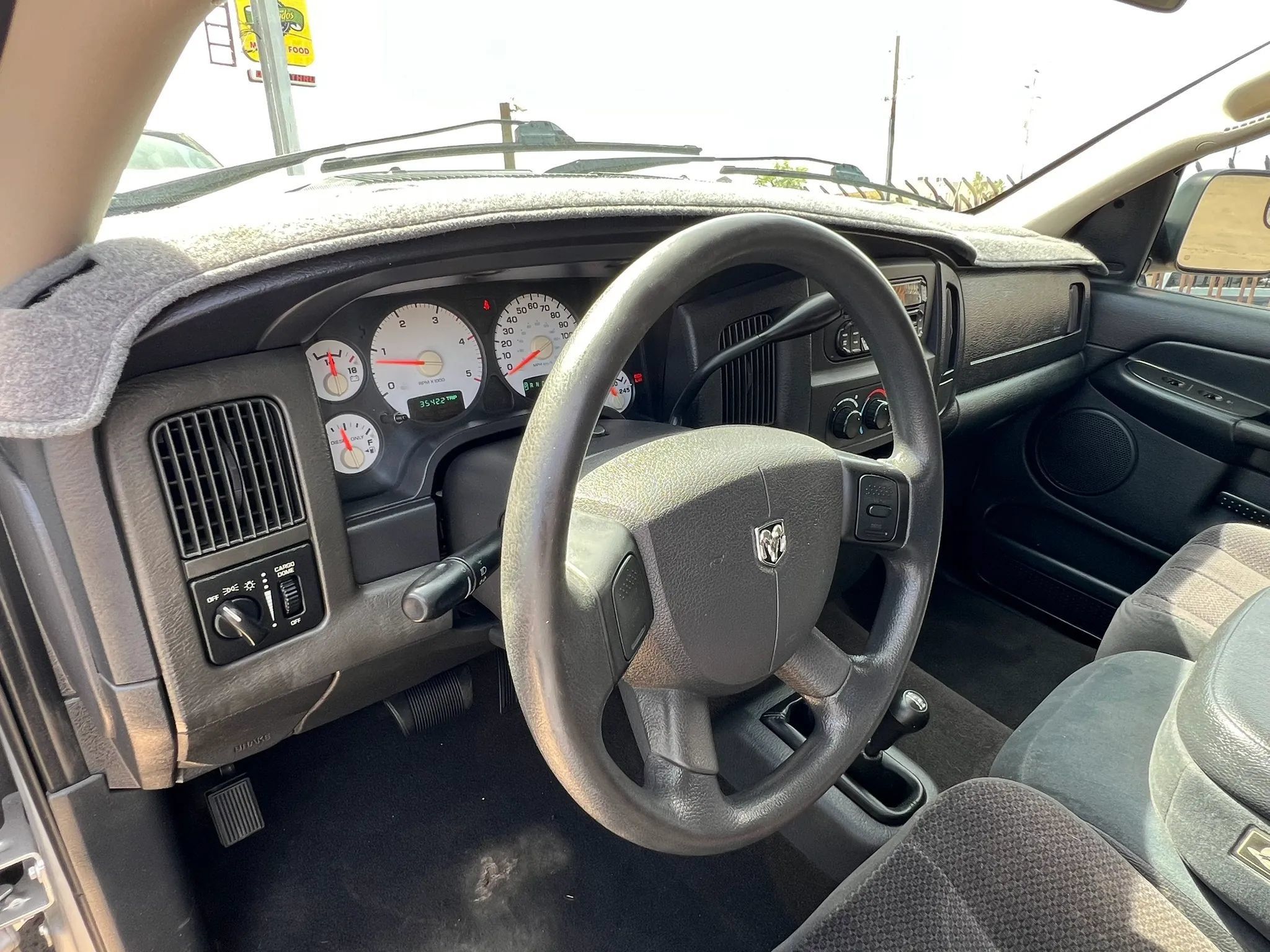 Used 2005 Dodge Ram 2500 Truck SLT AWD/4WD image 16