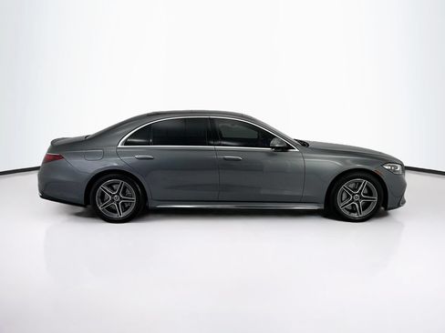 Certified 2025 Mercedes-Benz S 580 4MATIC Sedan image 4