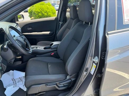 Used 2022 Honda HR-V Sport image 13
