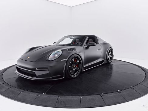 Used 2023 Porsche 911 Targa 4 GTS AWD/4WD image 18