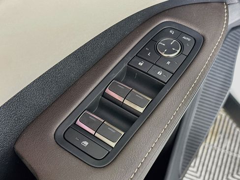 New 2026 Lexus RX 350 AWD w/ Convenience Package image 17
