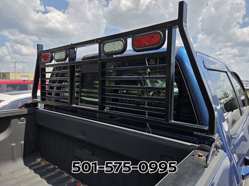 Used 2018 Chevrolet Silverado 1500 LT w/ All Star Edition AWD/4WD image 9