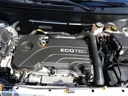 Used 2021 Chevrolet Equinox LT FWD image 10
