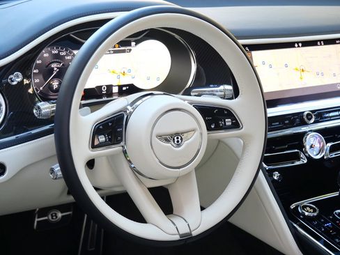 Used 2024 Bentley Flying Spur W12 AWD/4WD image 20