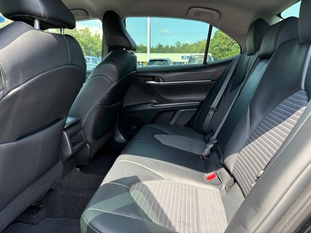 Used 2022 Toyota Camry SE FWD image 24