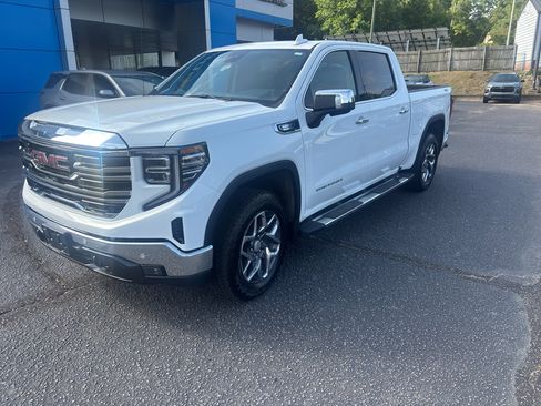 Used 2026 GMC Sierra 1500 SLT w/ SLT Premium Plus Package AWD/4WD image 2