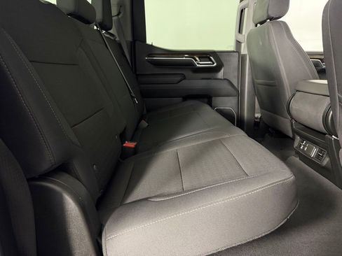 Used 2024 GMC Sierra 1500 SLE w/ X31 Off-Road Package image 27