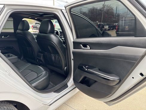 Used 2023 Kia K5 GT-Line image 47