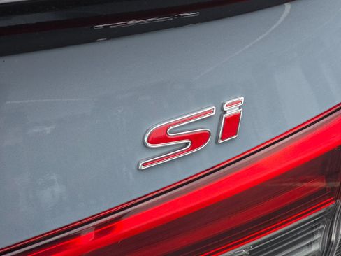 Used 2022 Honda Civic Si image 12