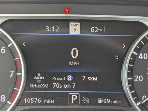 Used 2024 Nissan Sentra SV FWD image 29