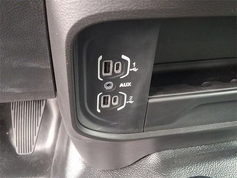 Used 2023 RAM 3500 Tradesman w/ Chrome Appearance Group image 24