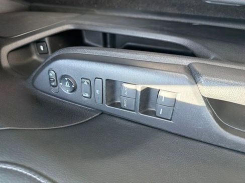 Used 2016 Honda Civic Touring image 24