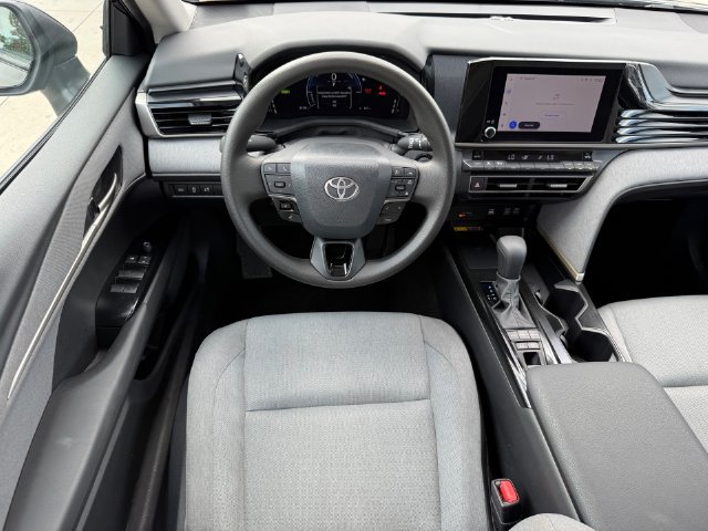 Used 2026 Toyota Camry LE w/ Convenience Package FWD image 22