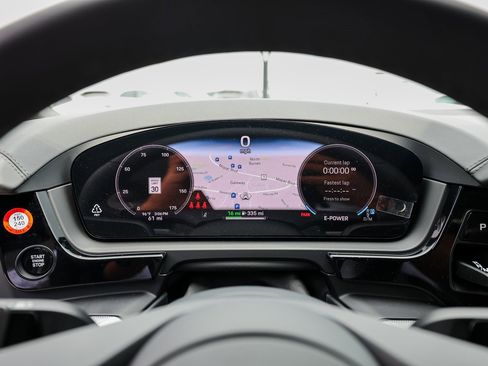 New 2025 Porsche Cayenne E-Hybrid Coupe image 15