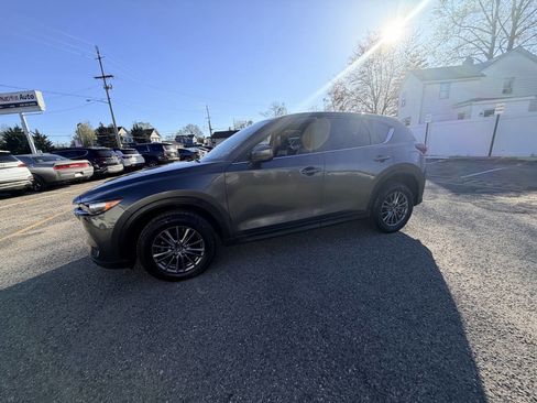 Used 2017 MAZDA CX-5 Touring image 37