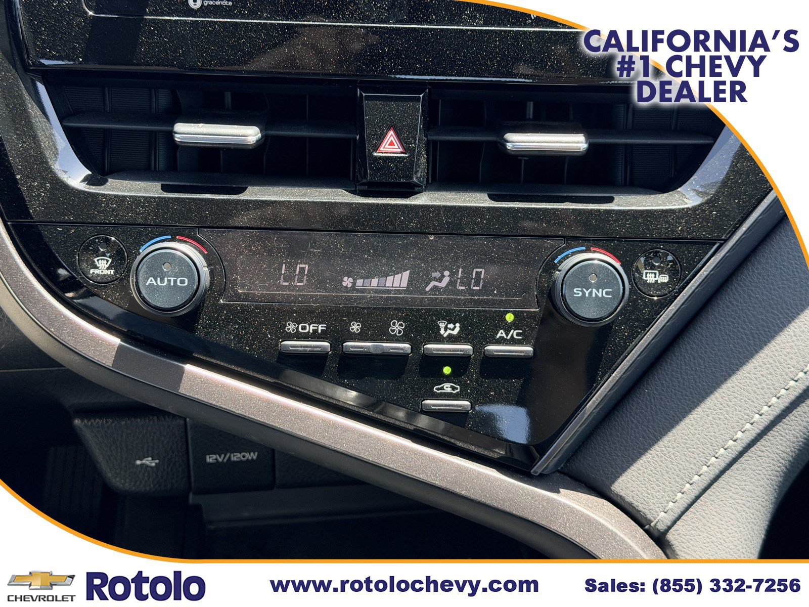 Used 2024 Toyota Camry SE FWD image 21