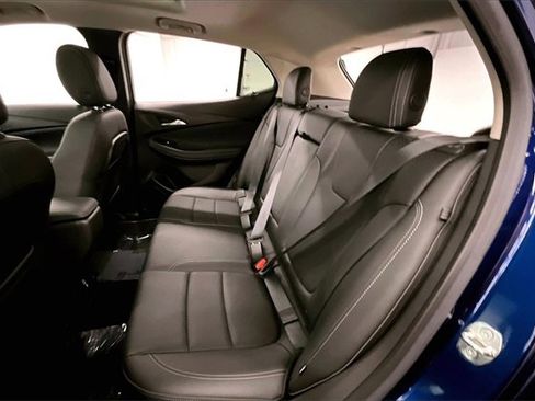 Used 2023 Buick Encore GX Essence w/ Experience Buick Package image 21