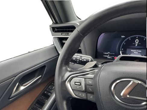 Used 2024 Lexus GX 550 w/ Cold Area Package AWD/4WD image 43